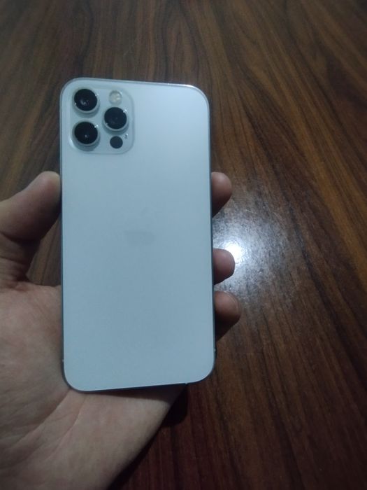 iPhone 12 pro tiniq turipti