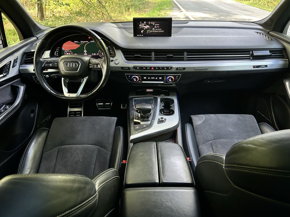 Audi Q7 S line , 7 locuri