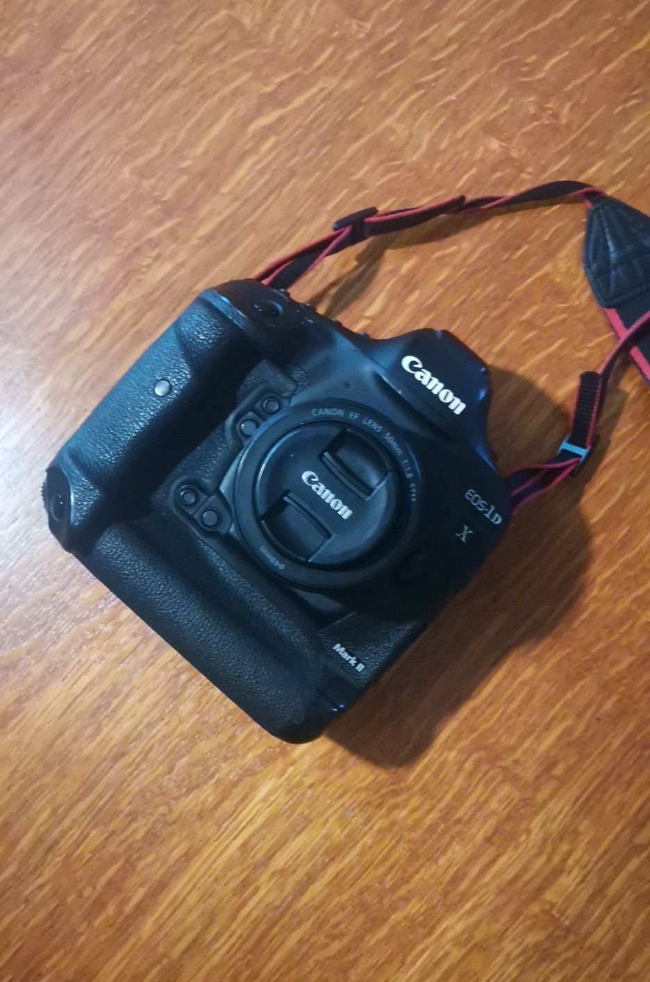 Canon 1 DX mk ii