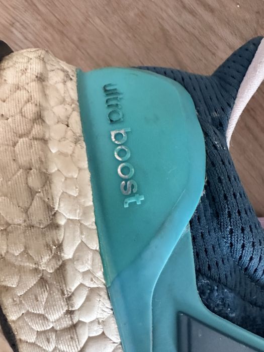 Маратонки Adidas Ultra boost Continental