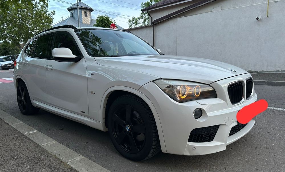 Vând BMW X1 M pachet