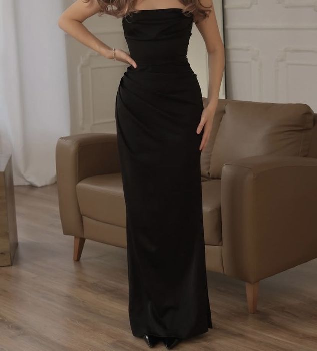Черное вечернее платье