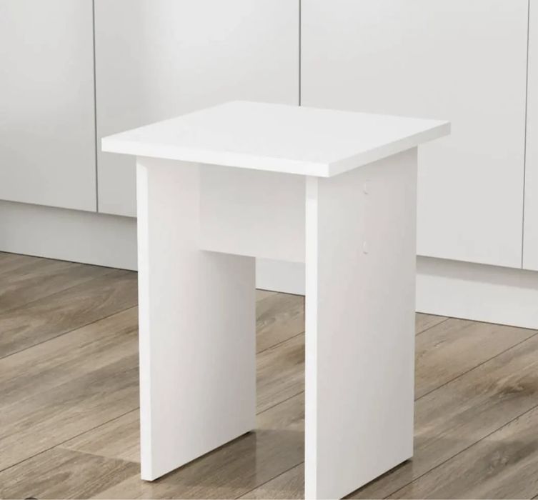 Продам табуретки новые