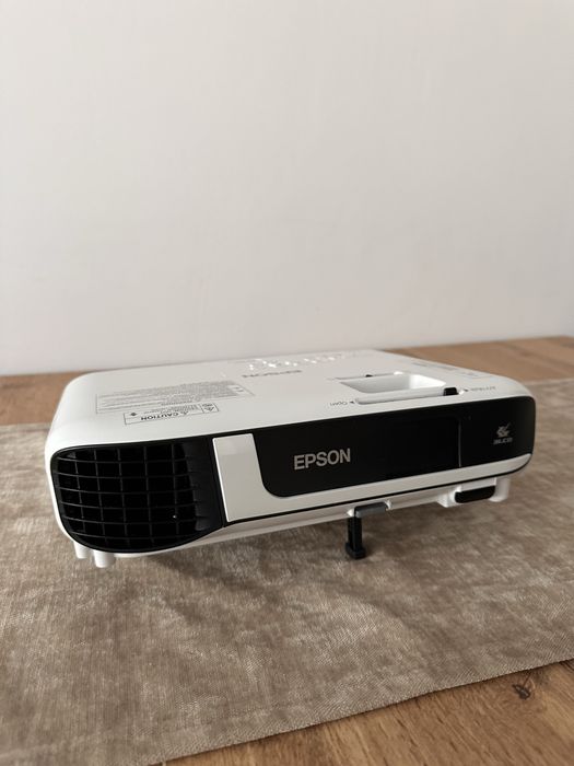 Videoproiector Epson EB-W51,WXGA 1280 x 800, 4000 lumeni