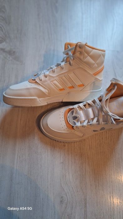 Маратонки 40номер...