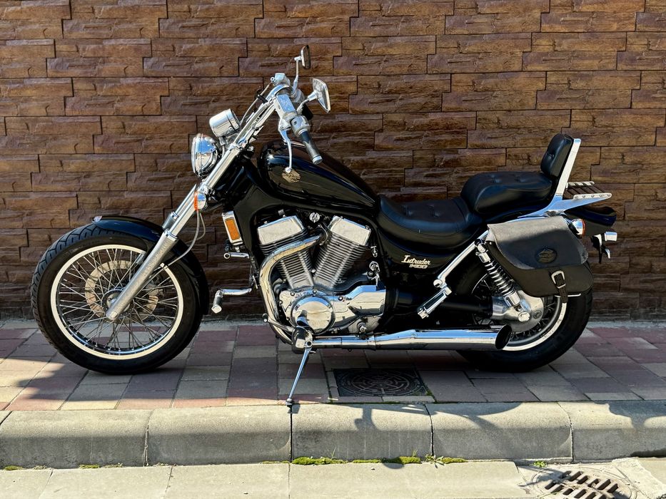 Suzuki Intruder VS 1400