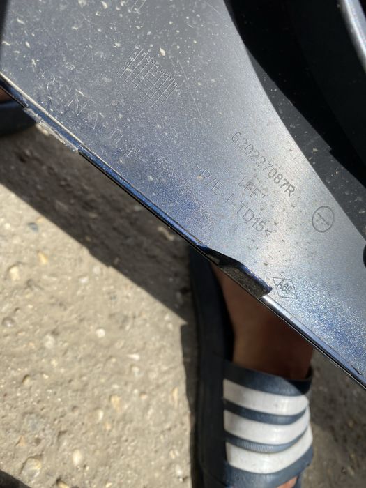 Bara fata Renault Megane 4 facelift an 2020-2024