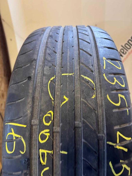 Super Anvelope Vara 4X 235/45 R19 Goodyear