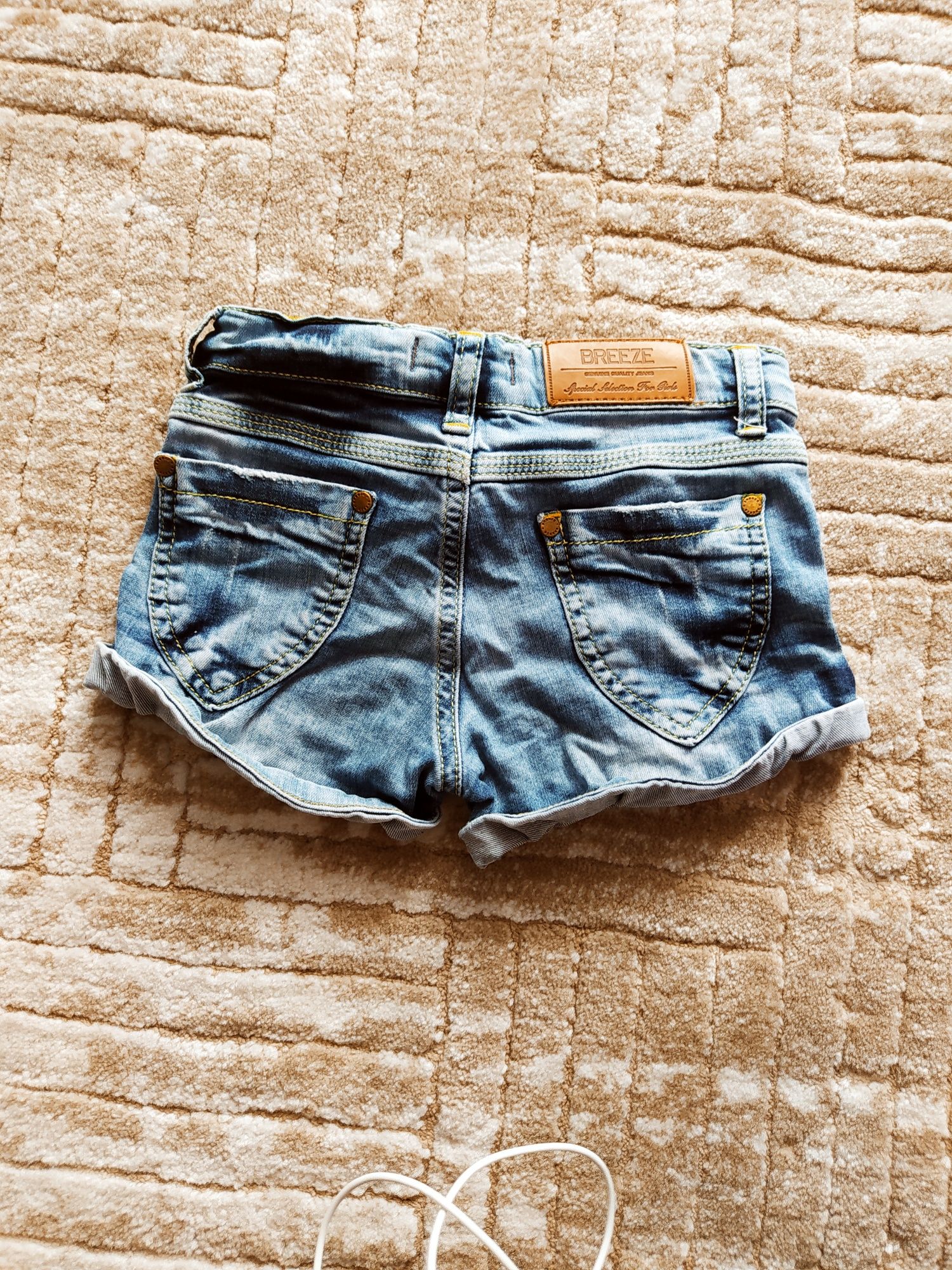 Поличка, къси панталони размер 110/116 5/6 години Columbia, H&M