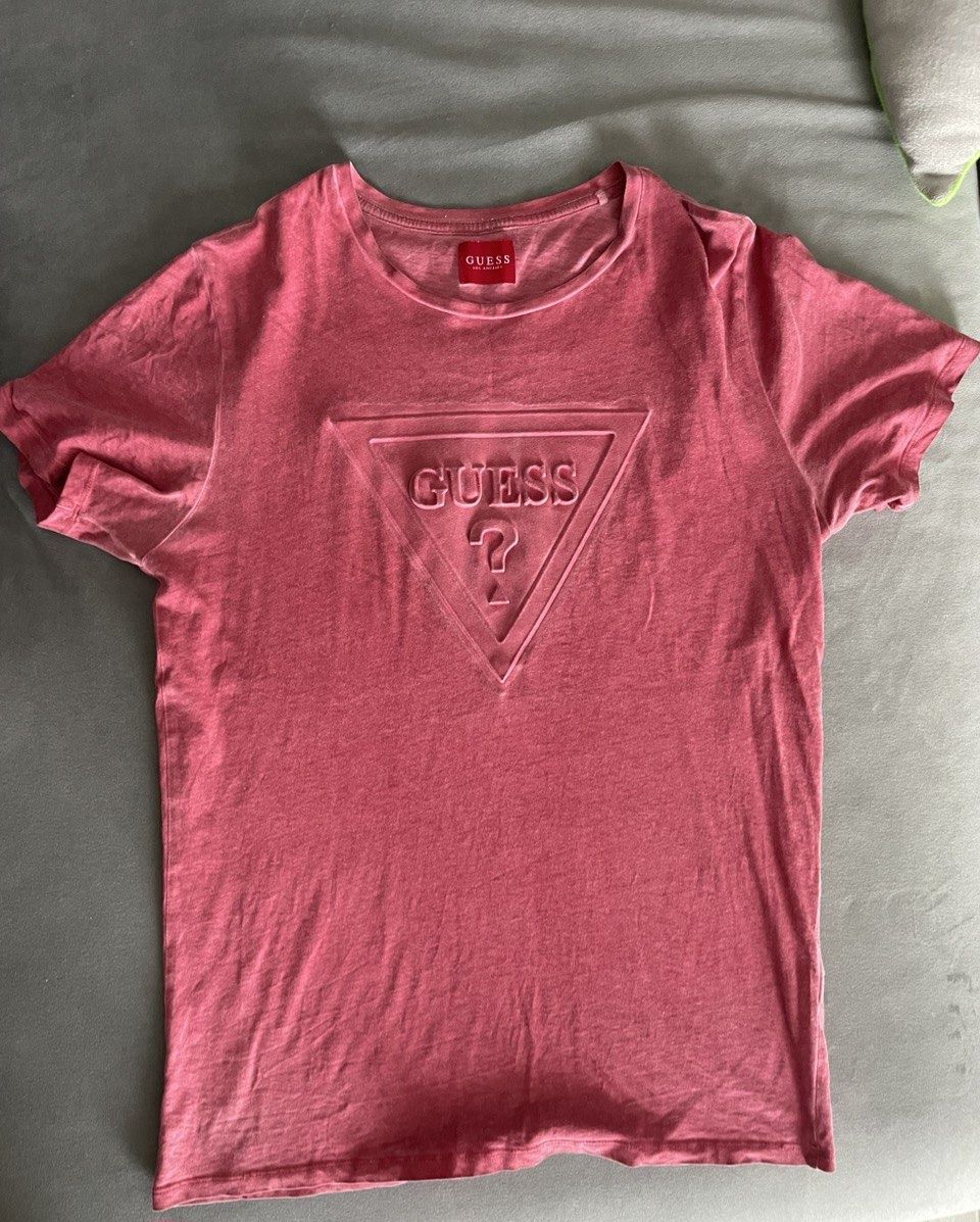 Tricou GUESS ( M )