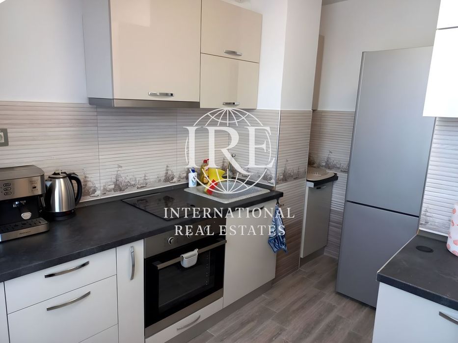 Продава се Тристаен апартамент в Варна, Лятно кино Тракия - 115 кв.м за 2079 €/кв.м - Снимка #2