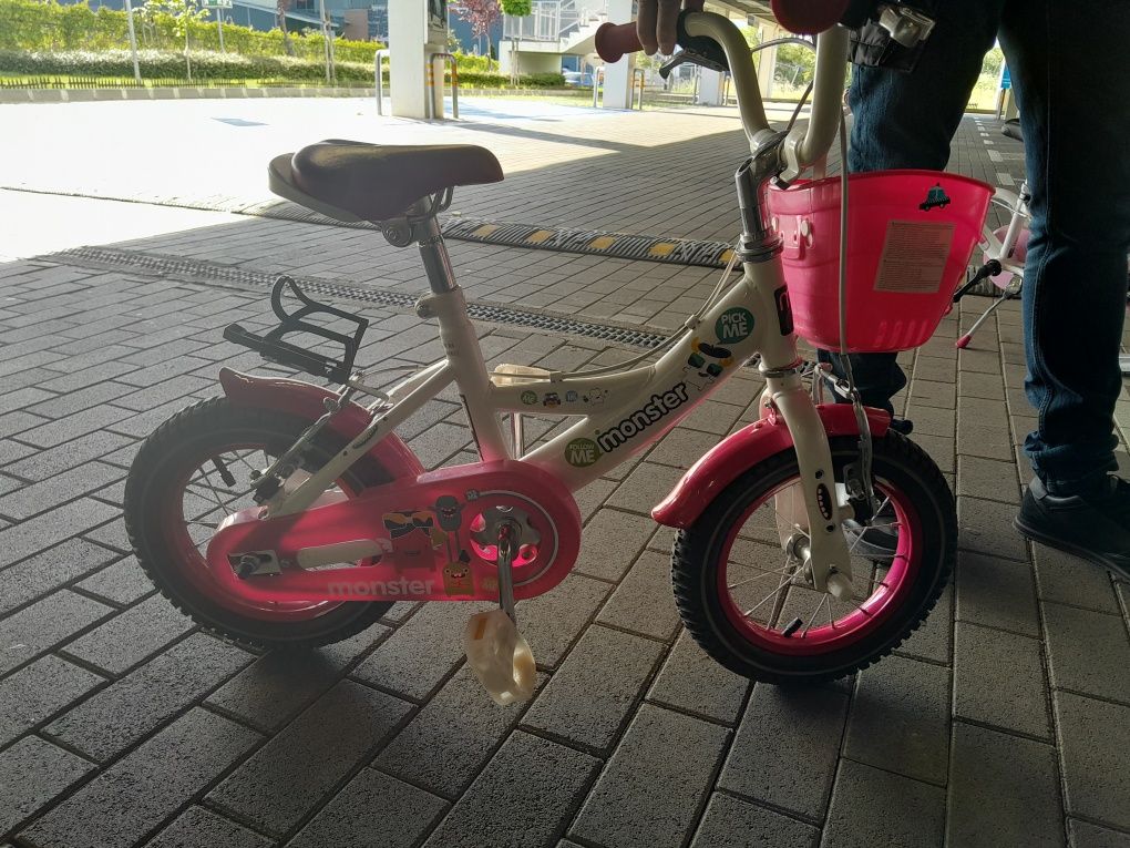 Детски велосипед мони за момиче