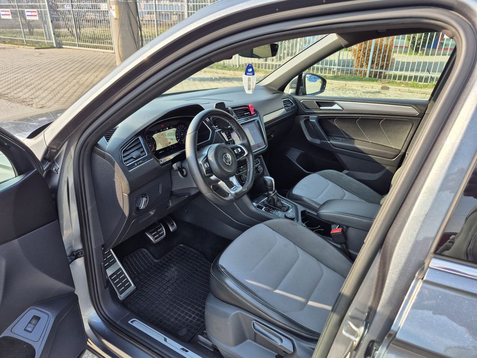 VW Tiguan Allspace 3xR-line 2.0 TDI 190 cp 4x4