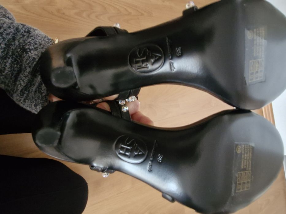 Sandale din piele 39