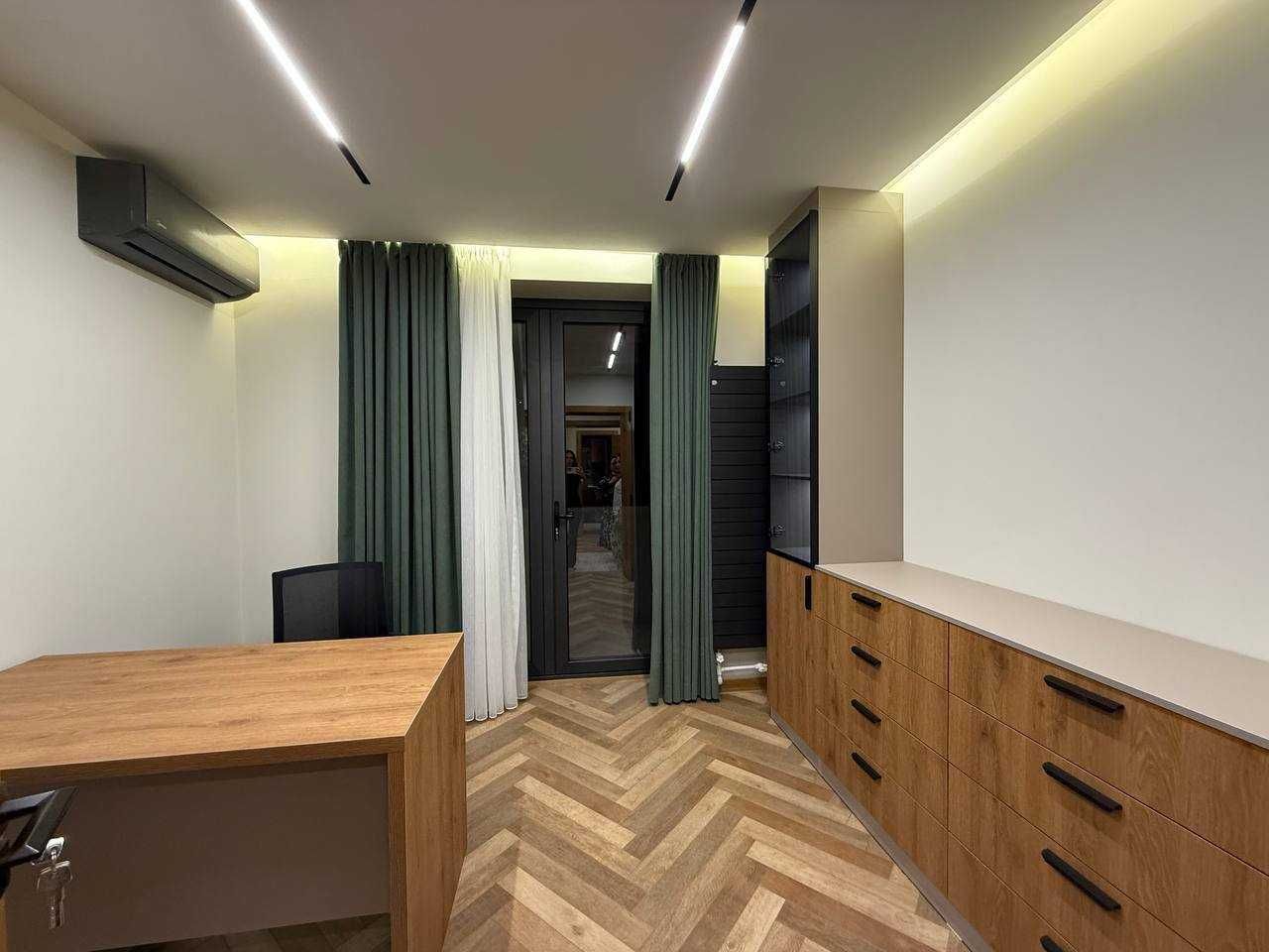 СРОЧНО продажа 4/3/4 ЦУМ Ул. Чимкентская, 100м2