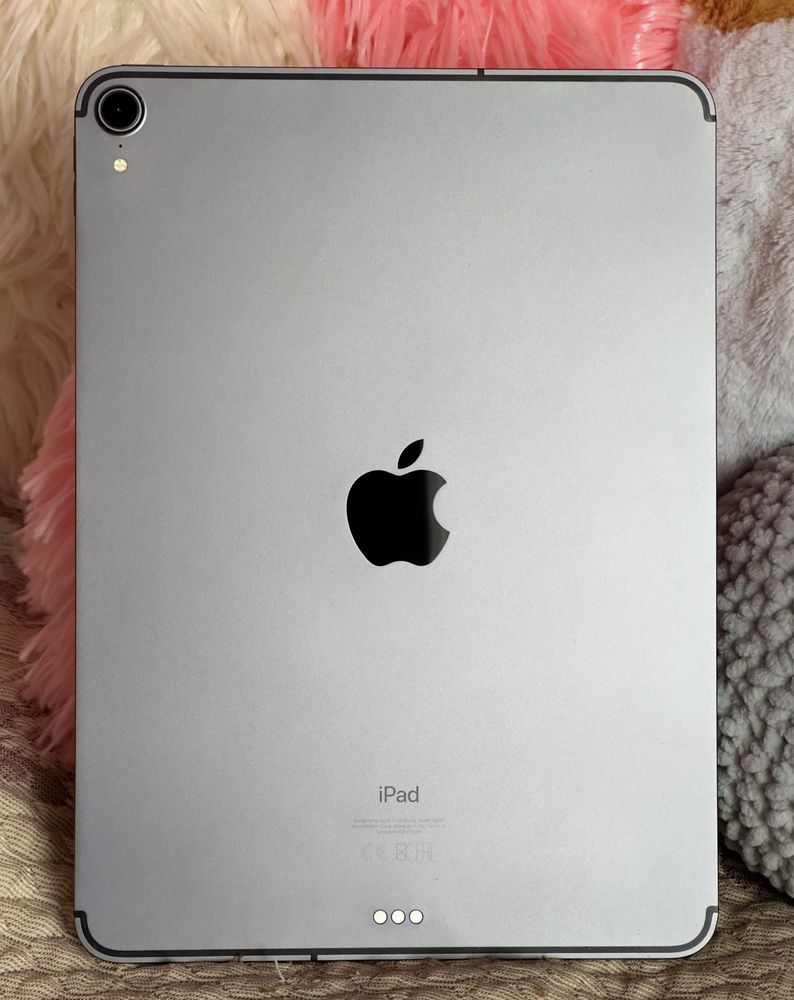 IPad 11 Pro 256Gb Wi-Fi, sim, eSIM