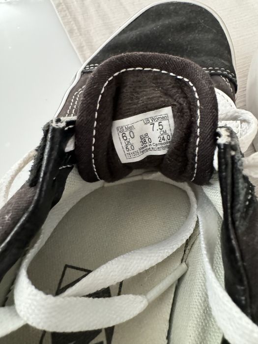 Vand adidasi vans