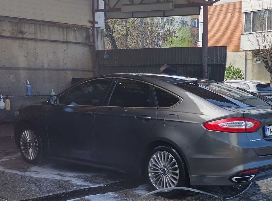 Ford AWD Mondeo 4*4 automat 180CP Full Titanium 13200