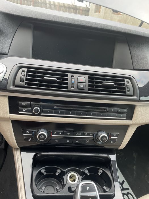 Navigatie mare BMW f10 f11 seria 5 CCC CIC