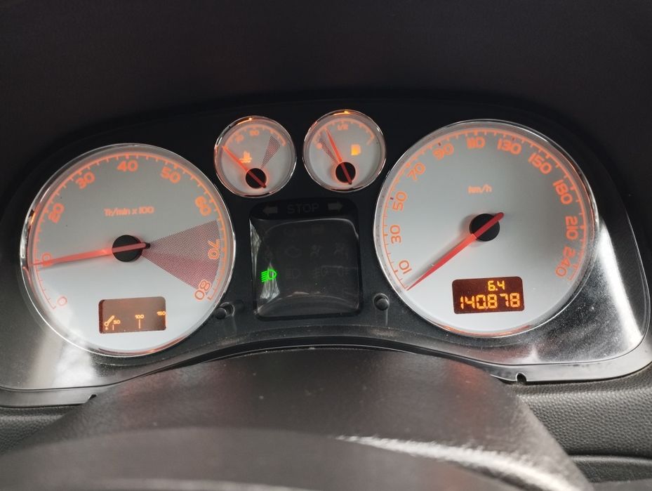Peugeot 307, benzină 1,6,impecabil,140000km