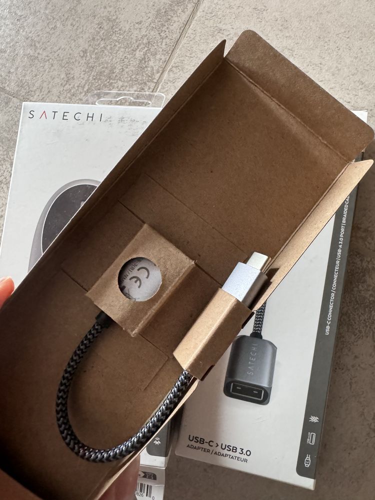 Продам мышь и usb-c адаптер Satechi