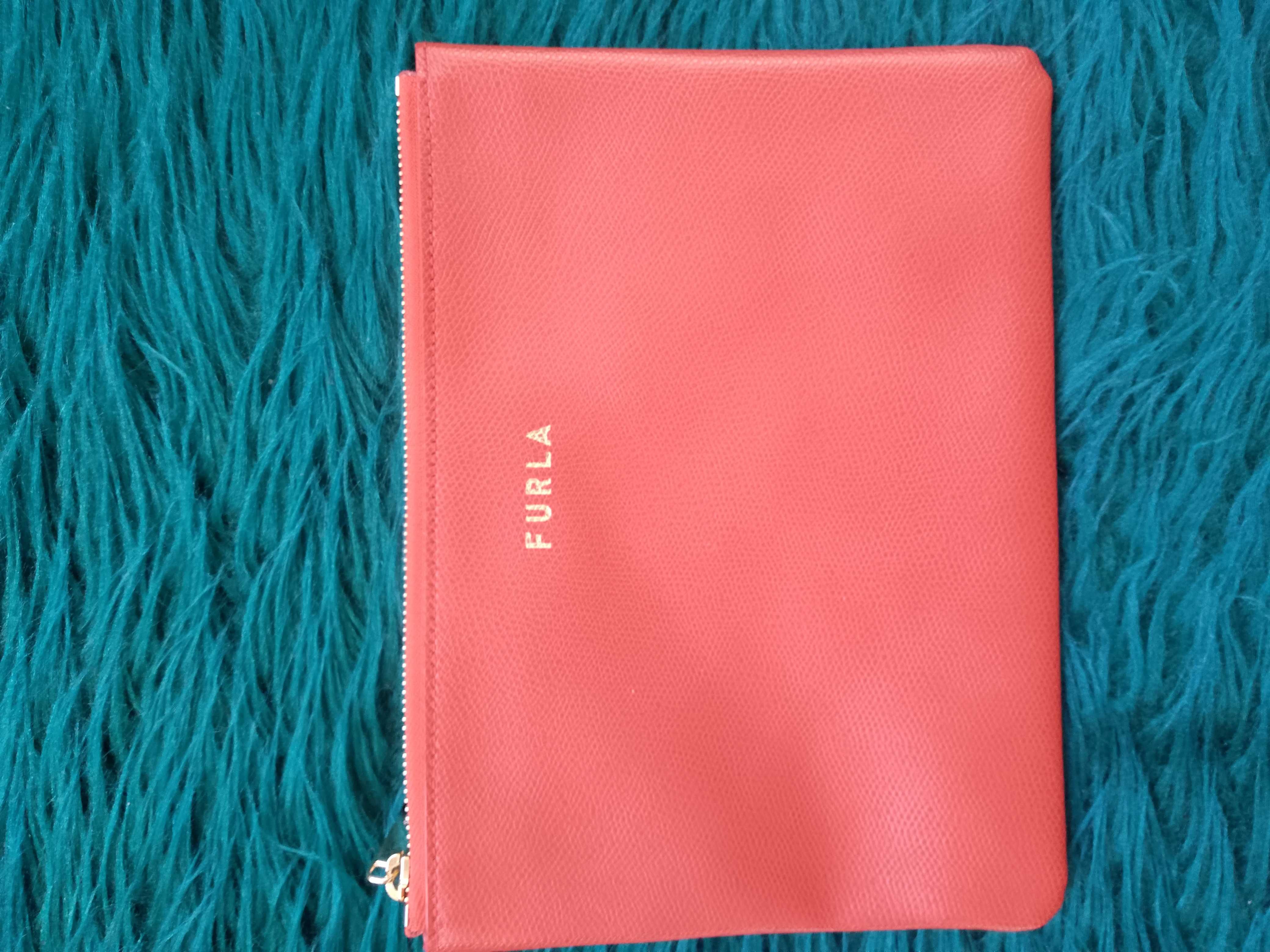 Клъч FURLA в цвят бордо
