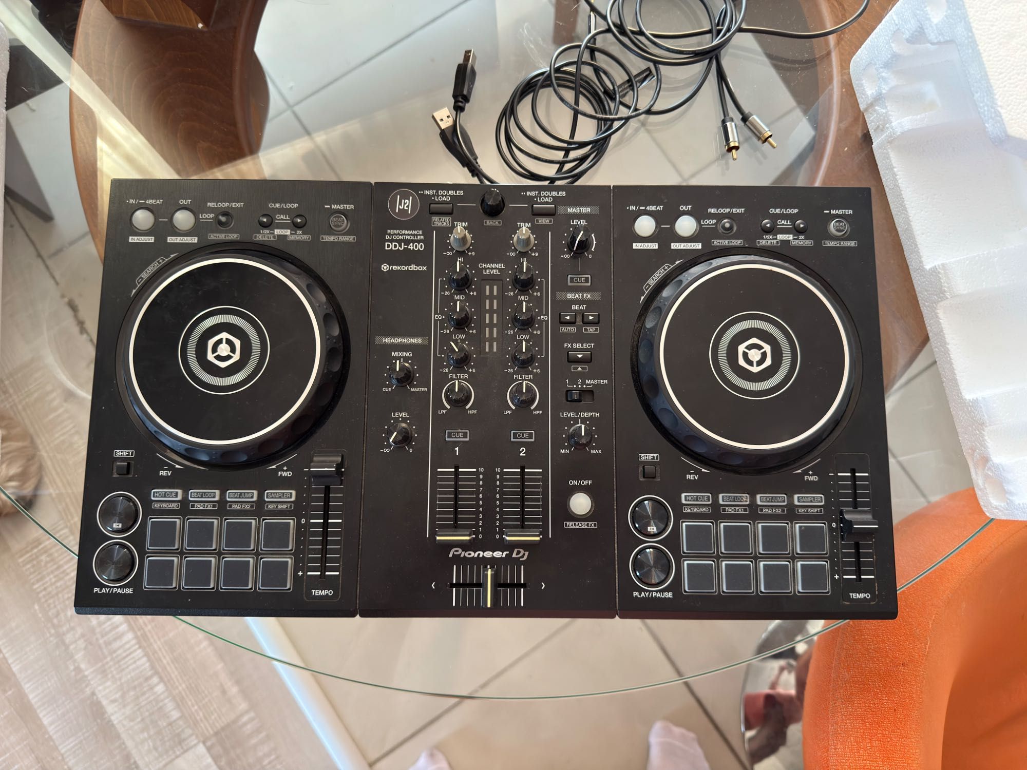 Пулт Pioneer DDJ400