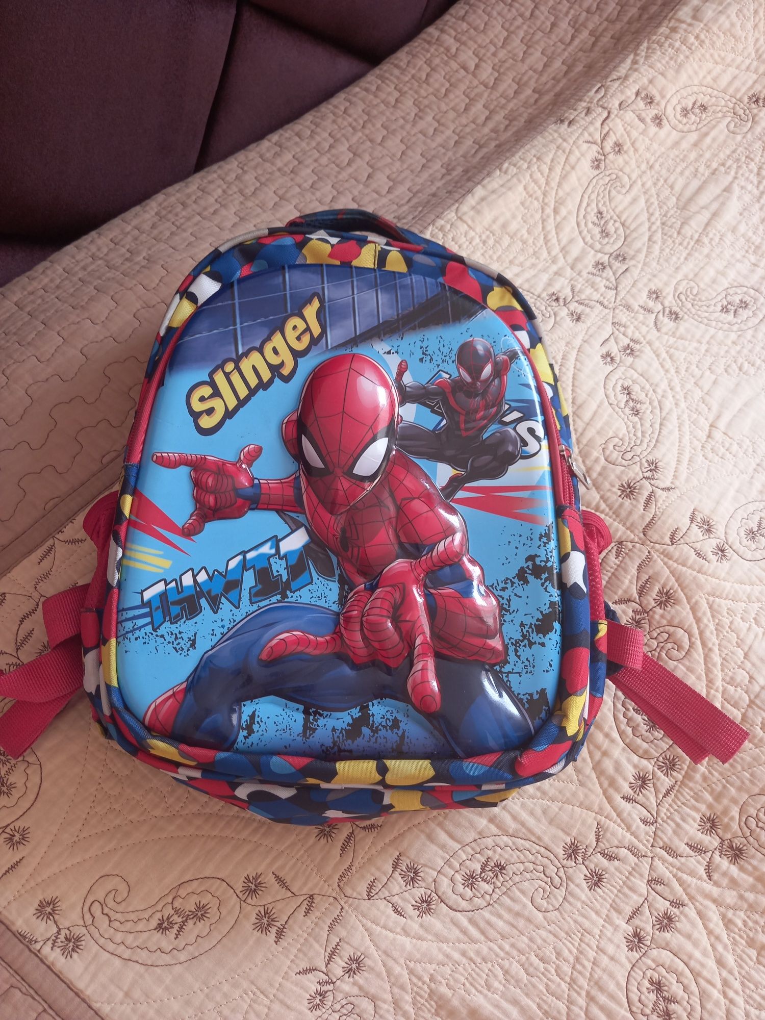 Продам школьный рюкзак в состояний нового