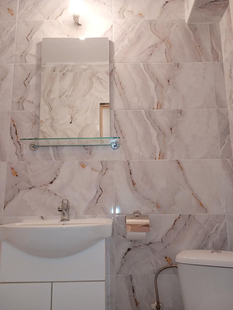 Închiriez apartament 2 cam Mănăștur,langa Mc DONALD'S 450 e
