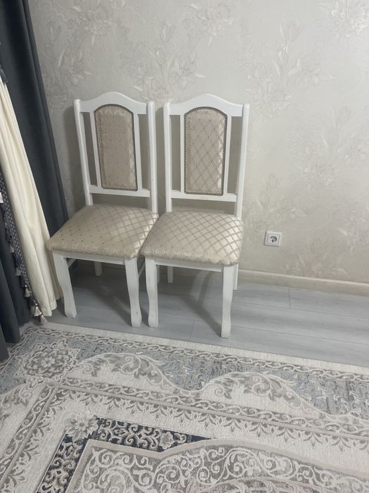 Продам стулья 2шт