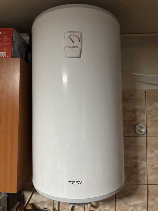 Vând boiler electric Tesy BiLight, 82 L, 2000W.