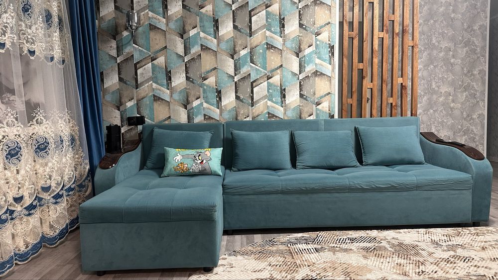 Диван угловой 280