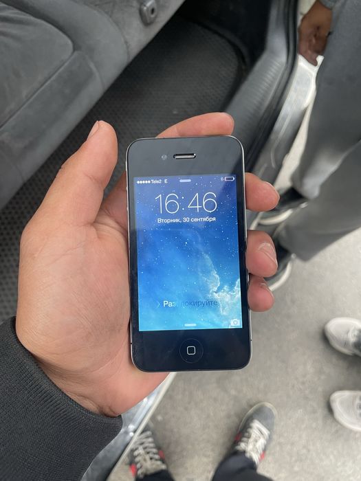 Iphone 14        ..