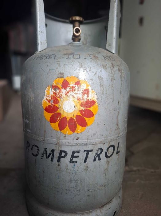 Butelie aragaz cu guler