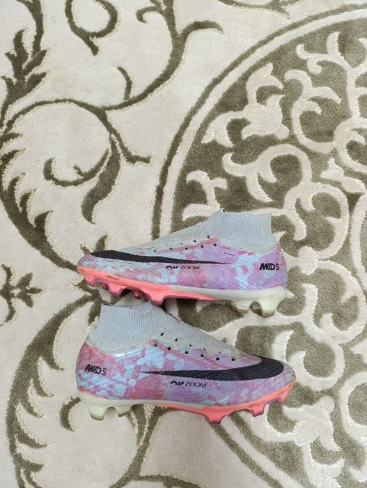 Продам бутсы Air Zoom размер 38