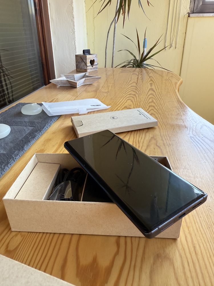 Motorolla Edge 30 Ultra Interstellar Black 256GB 12GB ROM