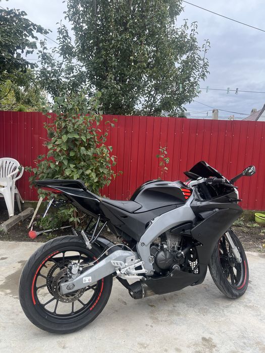 Aprilia rs 4 125cc