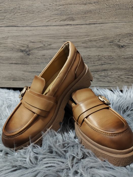 Лоуфъри Daris ест. кожа