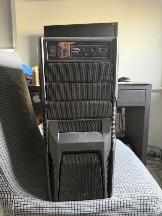 Геймърски Компютър i5 9600k, RTX 2060, 16 RAM