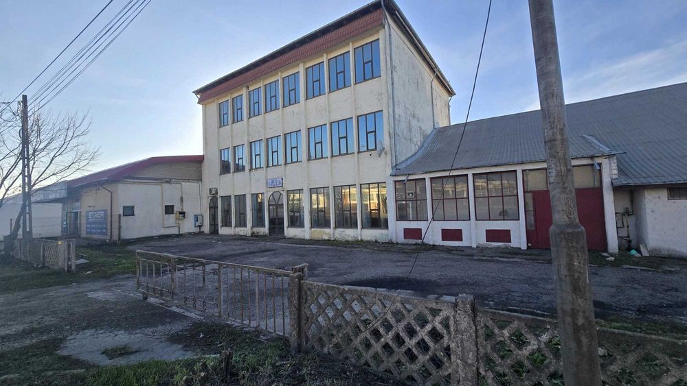 Hala depozitare si Cladire birouri Roman acces tir la E85 500m2 /250m2
