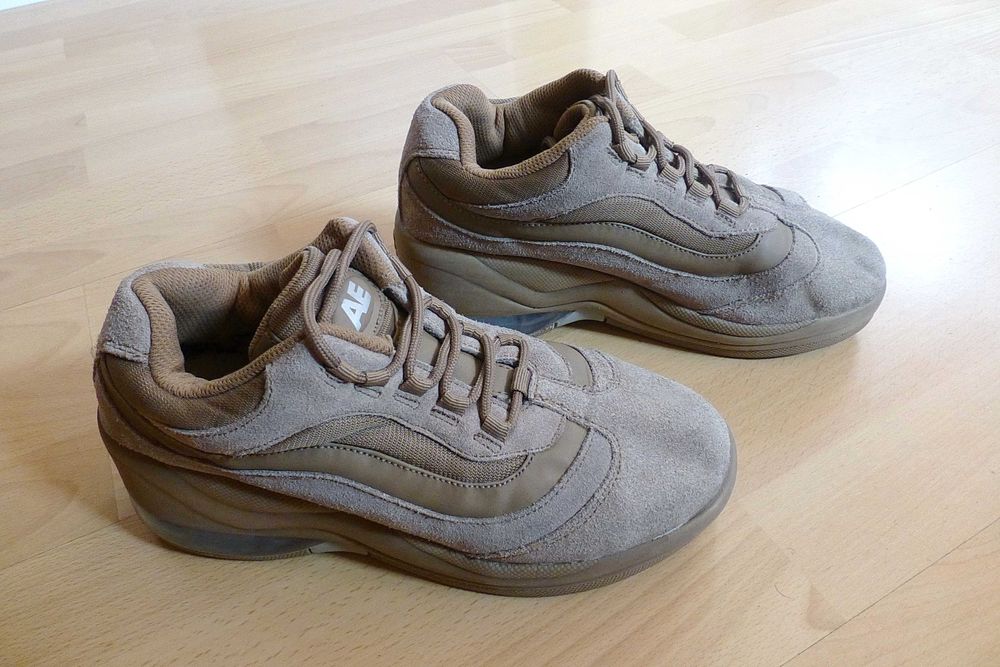 Ghete piele naturala American Eagle, cu talpa 6 cm. Marime 38.