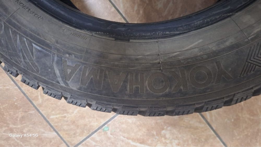 Yokohama R16. 205/65 шипы