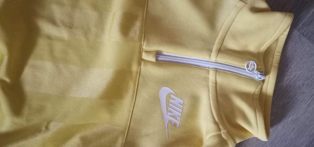 Nike дамски екип