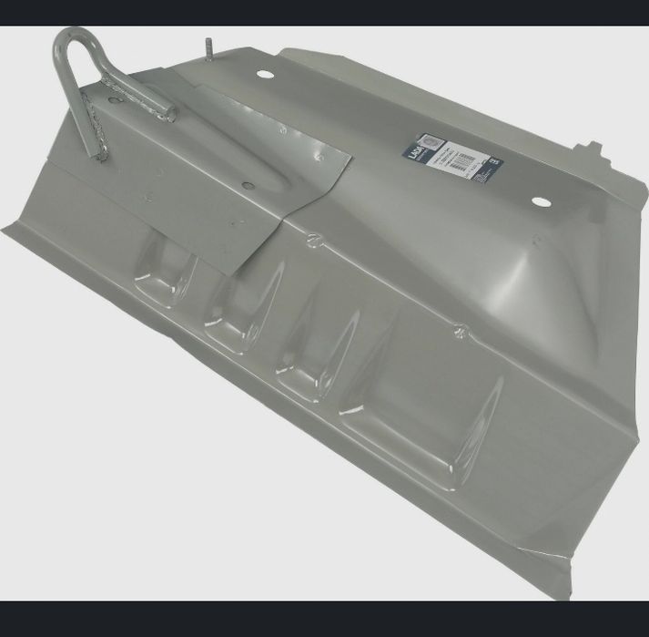 Продам ремвставка зад.карман 2110 правая сторона.