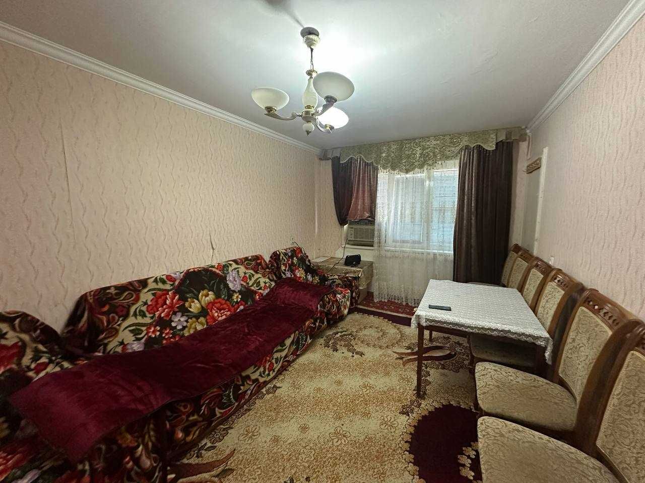 Сдаётся в аренду 2х комнатная квартира 180$