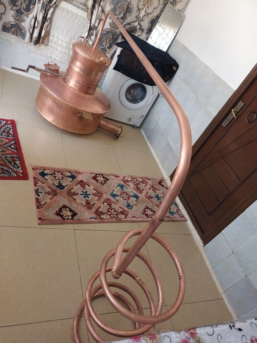 Vand un cazan de tuica din cupru alimentar capacitate de 200l
