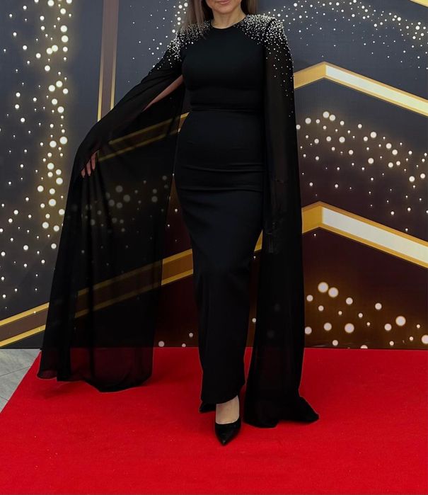 Платье шикарное на выпускной, 80.000