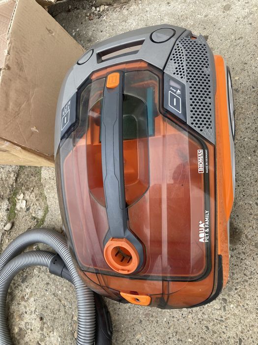 Aspirator cu Filtrare prin Apa Thomas Pet&Family