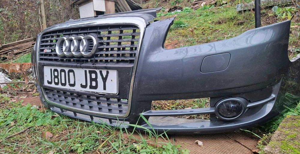 Предна броня Audi A4 B7 стандартна