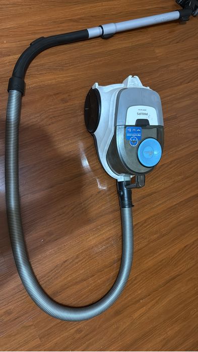Продам пылесос philips